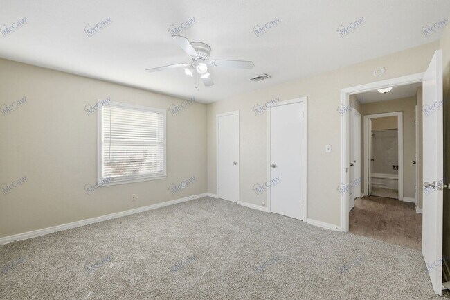 Building Photo - 208 Westfork Dr