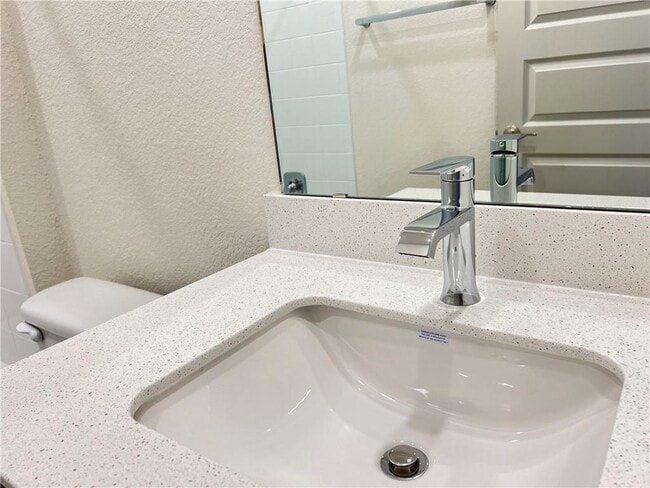 Building Photo - 10600 Defender Trl