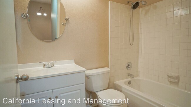 Building Photo - 23963 Arroyo Park Dr