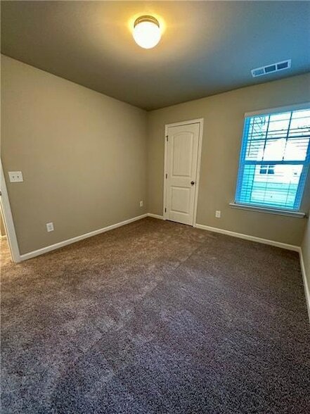 Building Photo - 252 Whitetail Cir