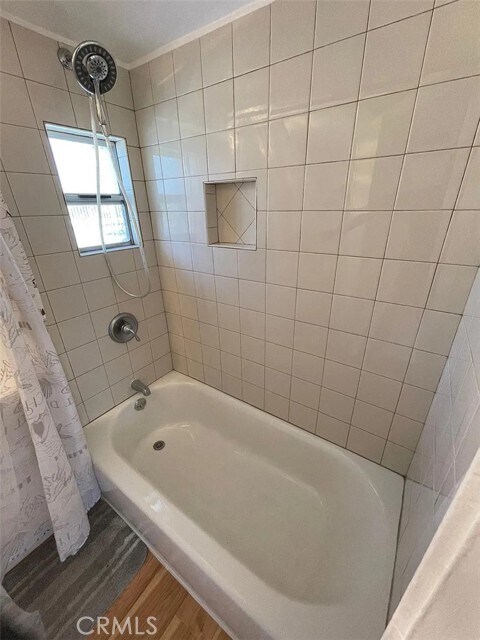 Building Photo - 274 Cliff Dr