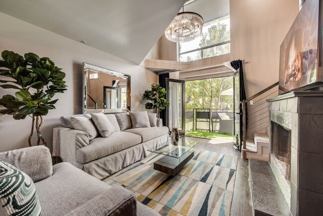 Interior Photo - Fox Trott