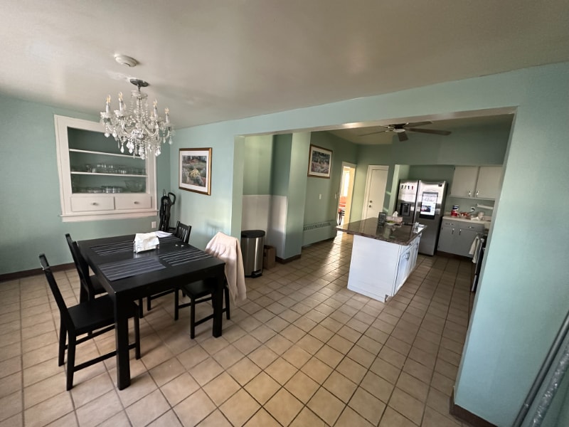 Building Photo - 43 Park Ave