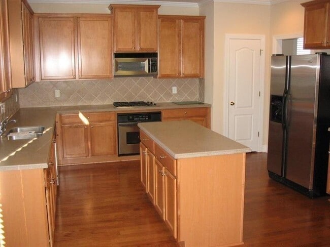 Building Photo - 3345 Trail Creek Ct