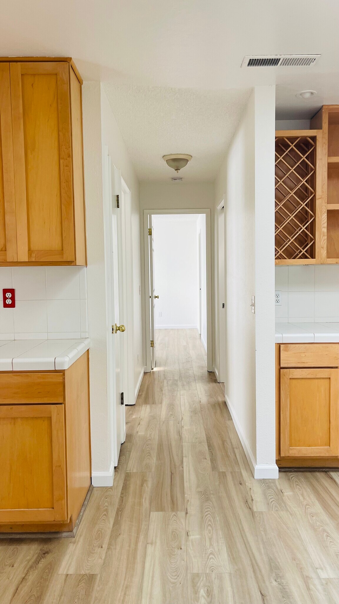 Building Photo - 126 Serra Ct