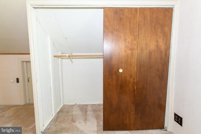 Building Photo - 3205 Cambridge Cir