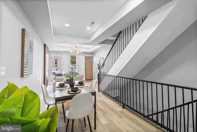 Building Photo - 1607 E Lanvale St