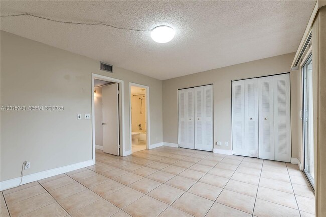 Building Photo - 13355 SW 9th Ct