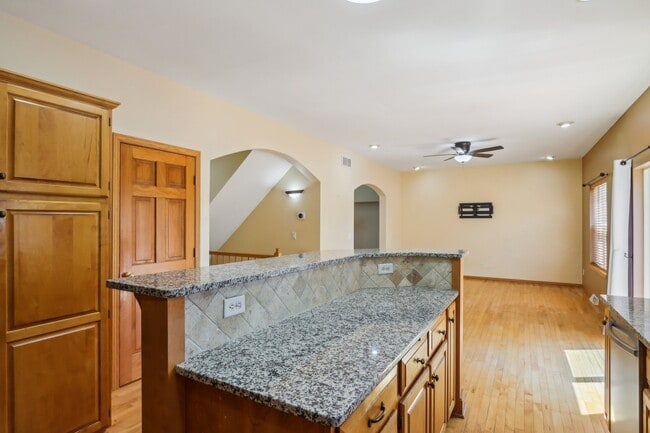 Building Photo - 7701 Twinflower Dr