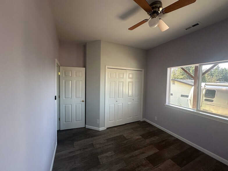 Bedroom 1 - 2508 Park Forest Dr