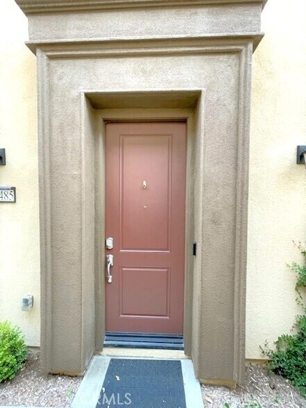 Building Photo - 30485 Village Terrace Dr