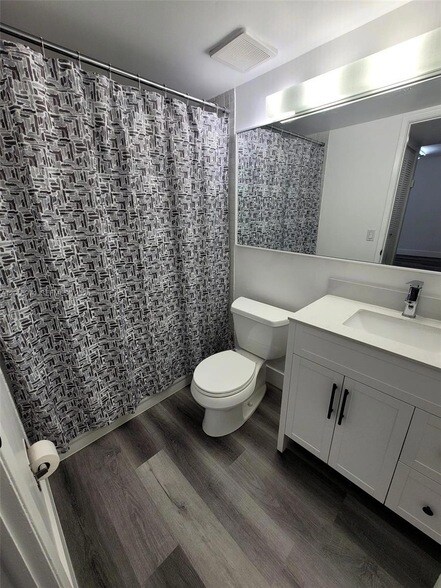 Building Photo - 10317 NW 9th St Cir