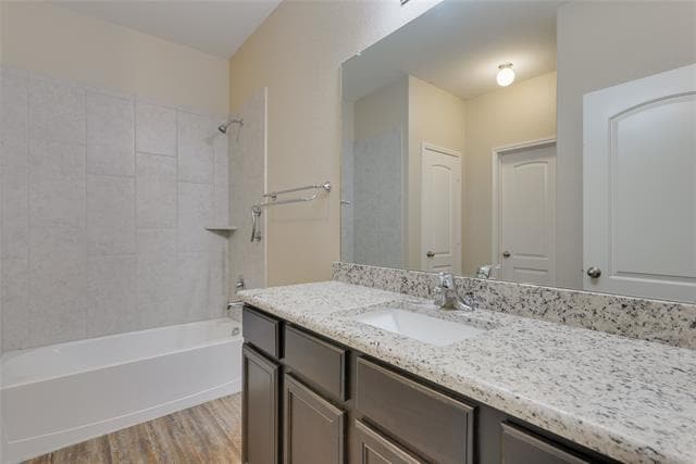 Building Photo - 1517 Hill Top Ct