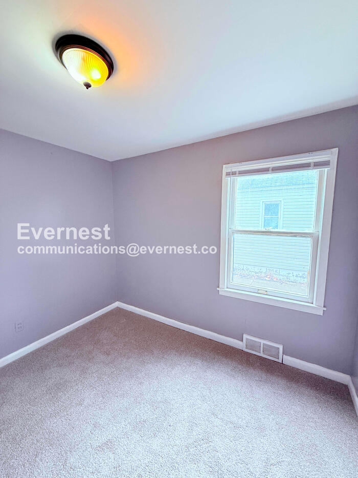 Building Photo - 17504 Toepfer Dr