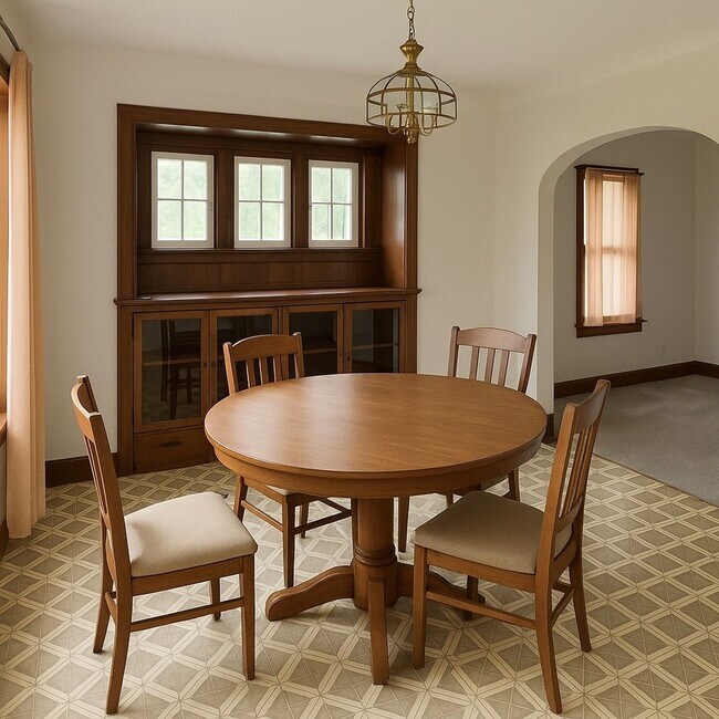 Building Photo - Charming 3BR House in Toledo