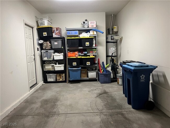 Building Photo - 2741 Crystal Blue St