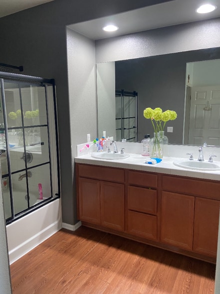 Building Photo - 12375 Azaleas Dr