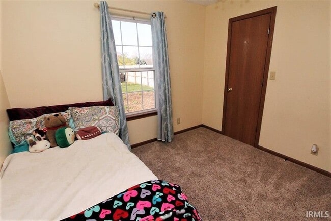 Building Photo - 1808 Starks Cir