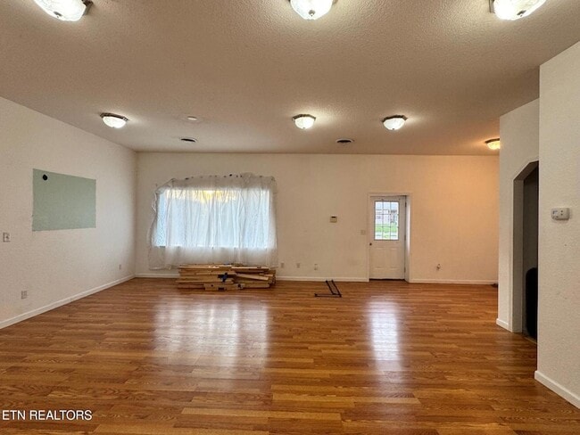 Building Photo - 5521 S York Hwy