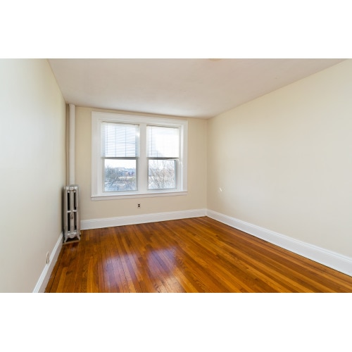 Building Photo - 304 Washington Ave