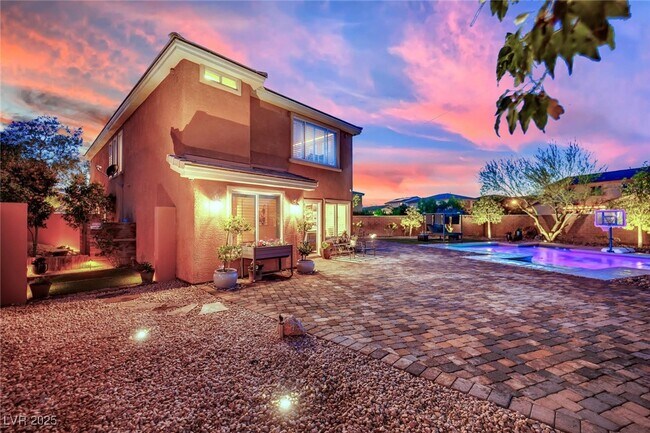 Building Photo - 9906 Stiges St