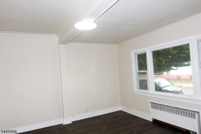 Building Photo - 89 Van Riper Ave