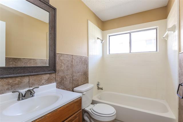 Building Photo - 5104 Redwater Dr