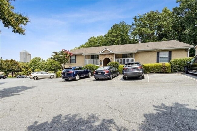 Building Photo - 3155 7 Pines Ct NW