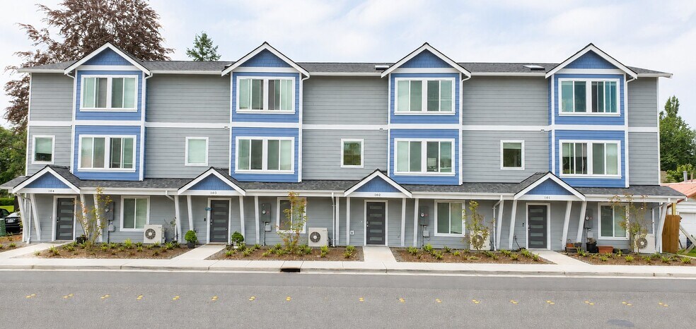 Building Photo - 5797 Golden Eagle Dr