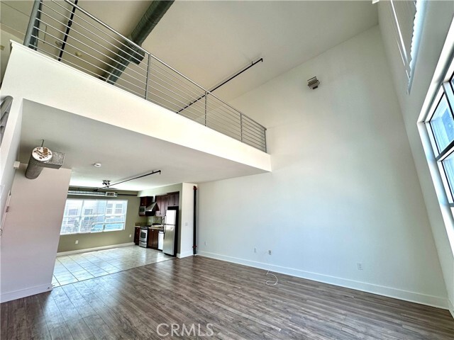 Building Photo - 716 N Santiago