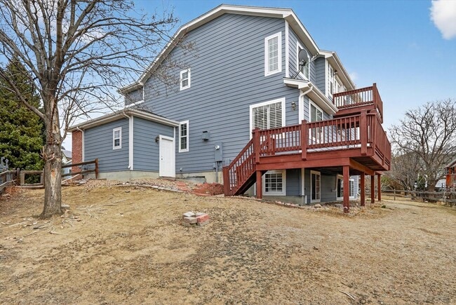 Building Photo - Stunning 5-BD 4-BA Outlook Home with Flatirons Views & Finished Basement
