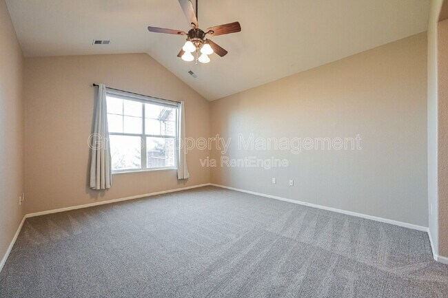 Building Photo - 2230 S Vaughn Way