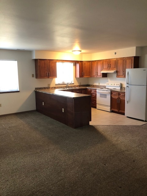 Building Photo - 4600 S Packard Ave