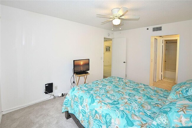 Building Photo - 950 S Kanner Hwy