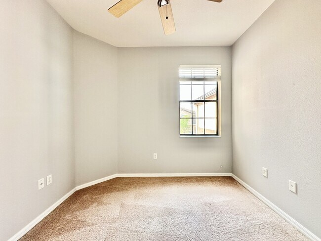 Building Photo - 4129 Via Piedra Cir