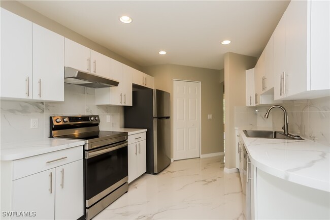 Building Photo - 4459 Glordano Ave