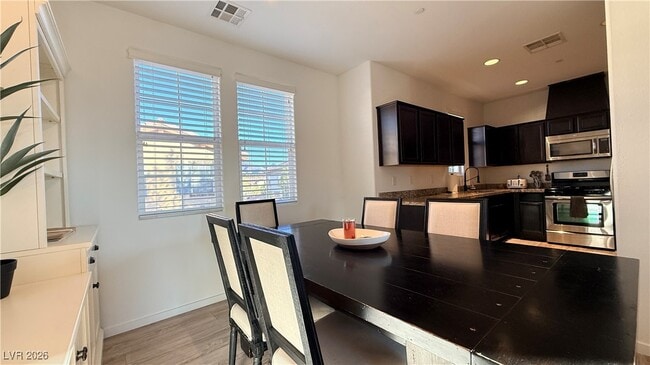 Building Photo - 1866 Via Delle Arti