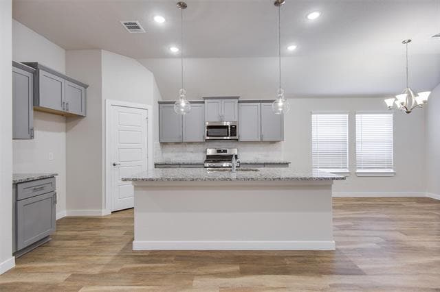 Building Photo - 1716 Everitt Trail