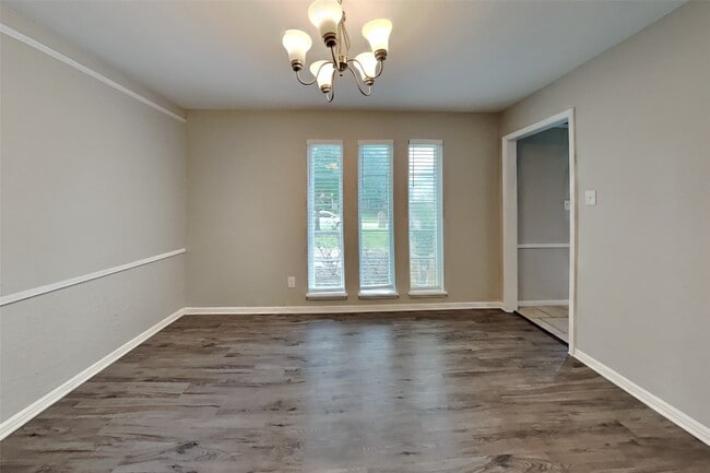 Building Photo - 8110 Renmark Ln