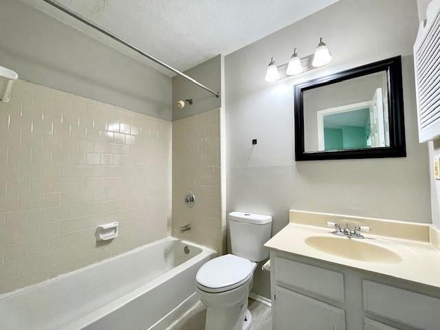 Building Photo - 1301 Wedgewood Ct