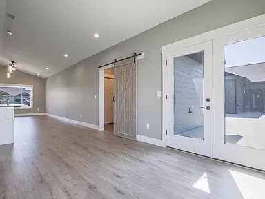 Building Photo - 3973 Jaycee Ct