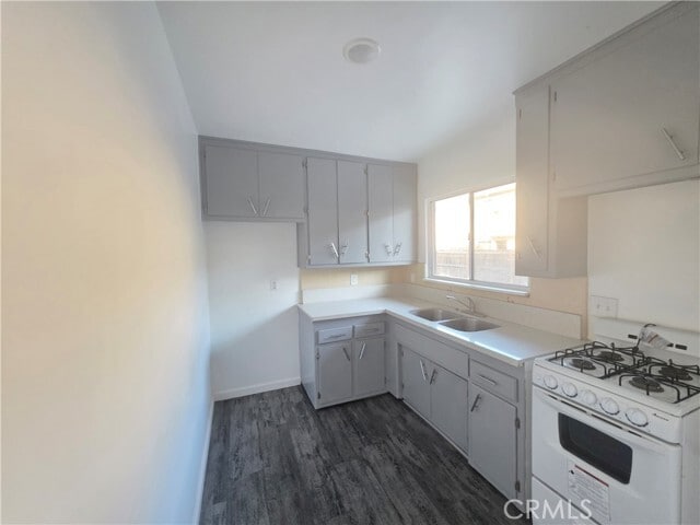 Building Photo - 6018 Hazelhurst Pl