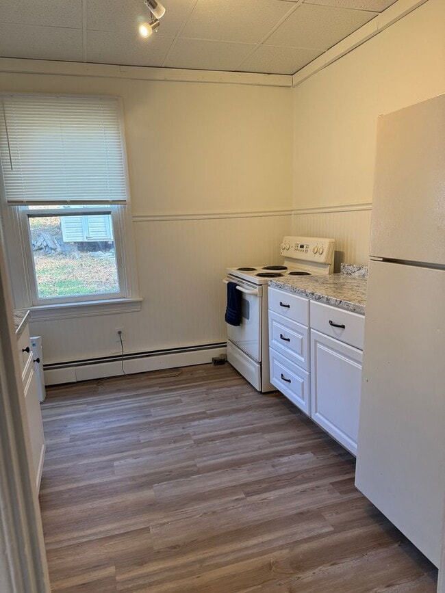 Building Photo - Cozy & Quiet Home in Glen Rock