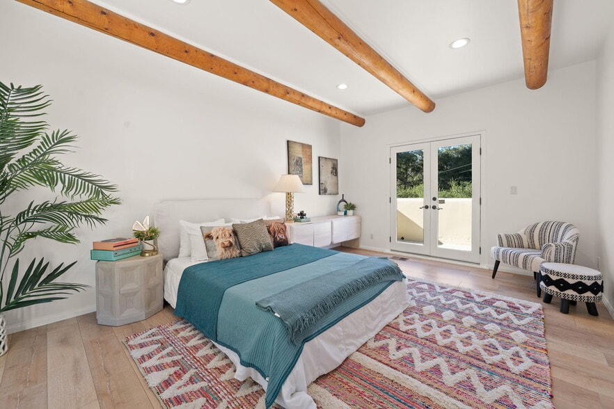 to west patio - 25648 Timpangos Dr
