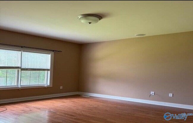 Building Photo - 110 Arrow Path Dr