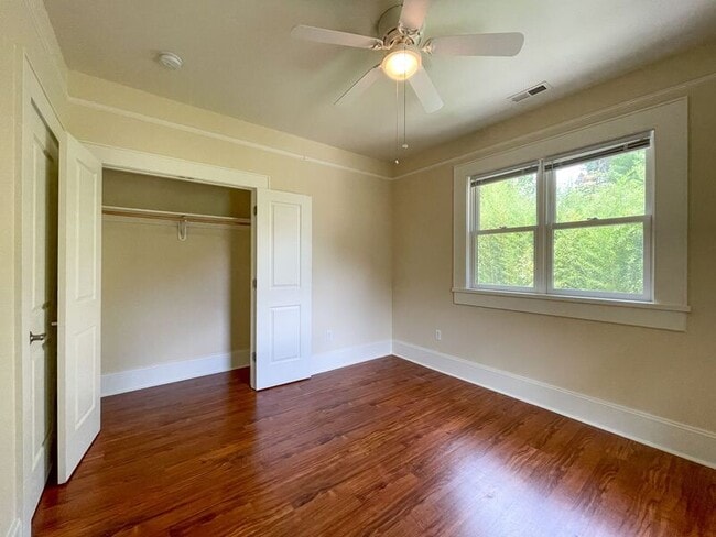 Building Photo - 56 Starnes Ave