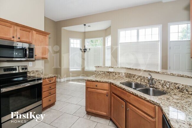 Building Photo - 8233 Sawyer Mill Cove