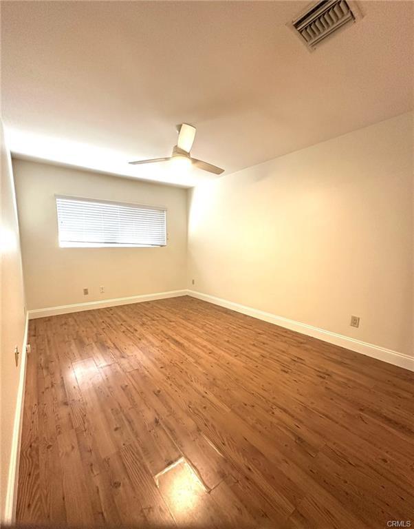 Building Photo - 16830 Wyandotte St