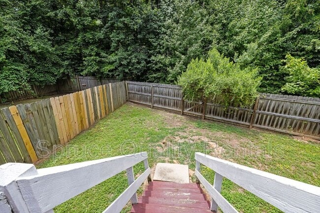 Building Photo - 118 Karen Ct