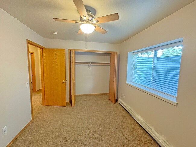 Building Photo - 59 N 25th Ave